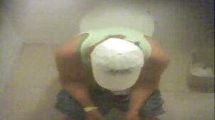 સોનેરી સેકસી વીડીયો હિન્દી ગરમ blowjob અને કામ પછી સેક્સ હળવા મિત્ર.